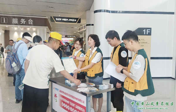 1281acb0fe85933a851b604d33cbd4e2_wKiM92oMH9aAW74JAANU6Jm90ek144.jpg